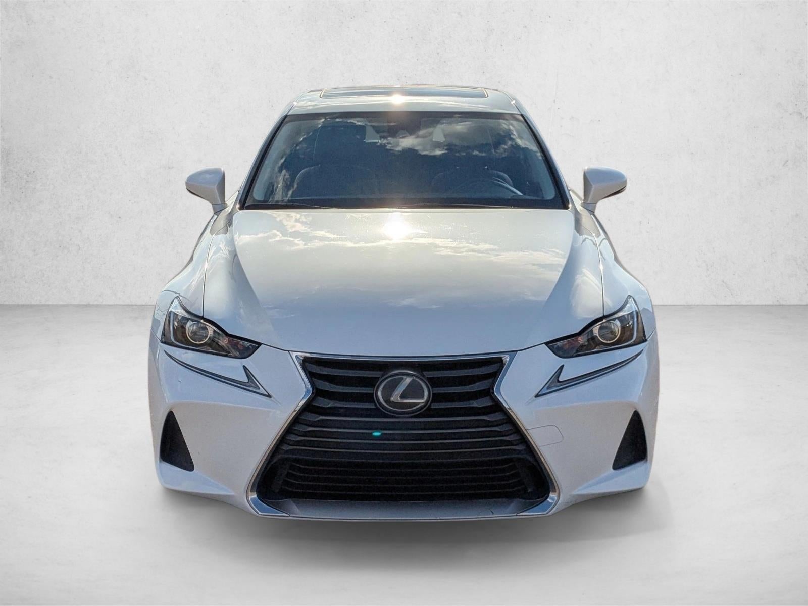 2017 Lexus IS 