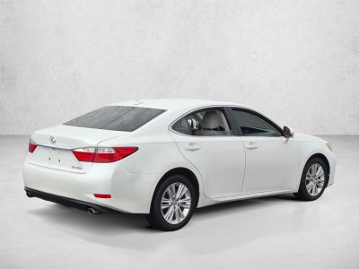 2013 Lexus ES 350 4dr Sdn