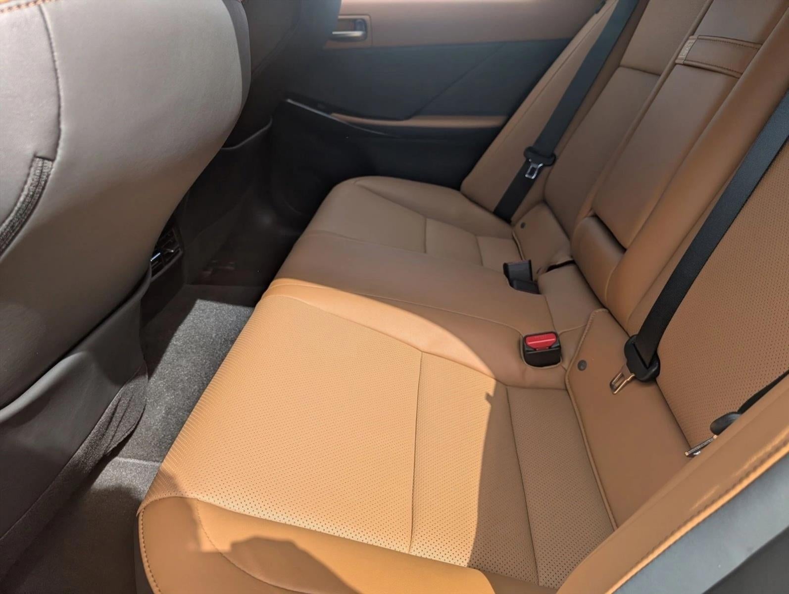 2025 Lexus IS IS 350 F SPORT Design