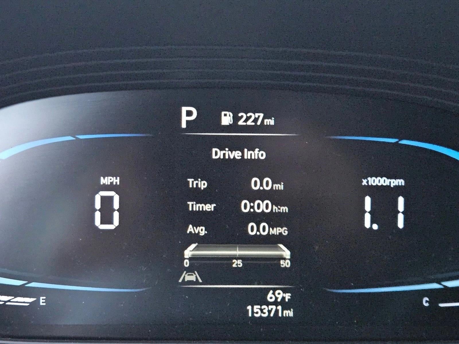 2023 Hyundai Venue SE