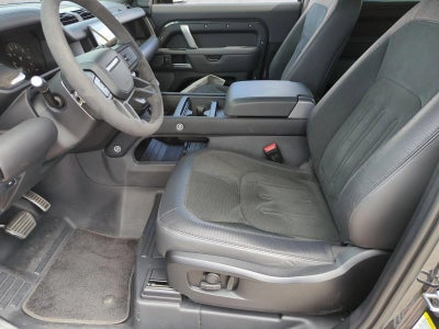2024 Land Rover Defender V8