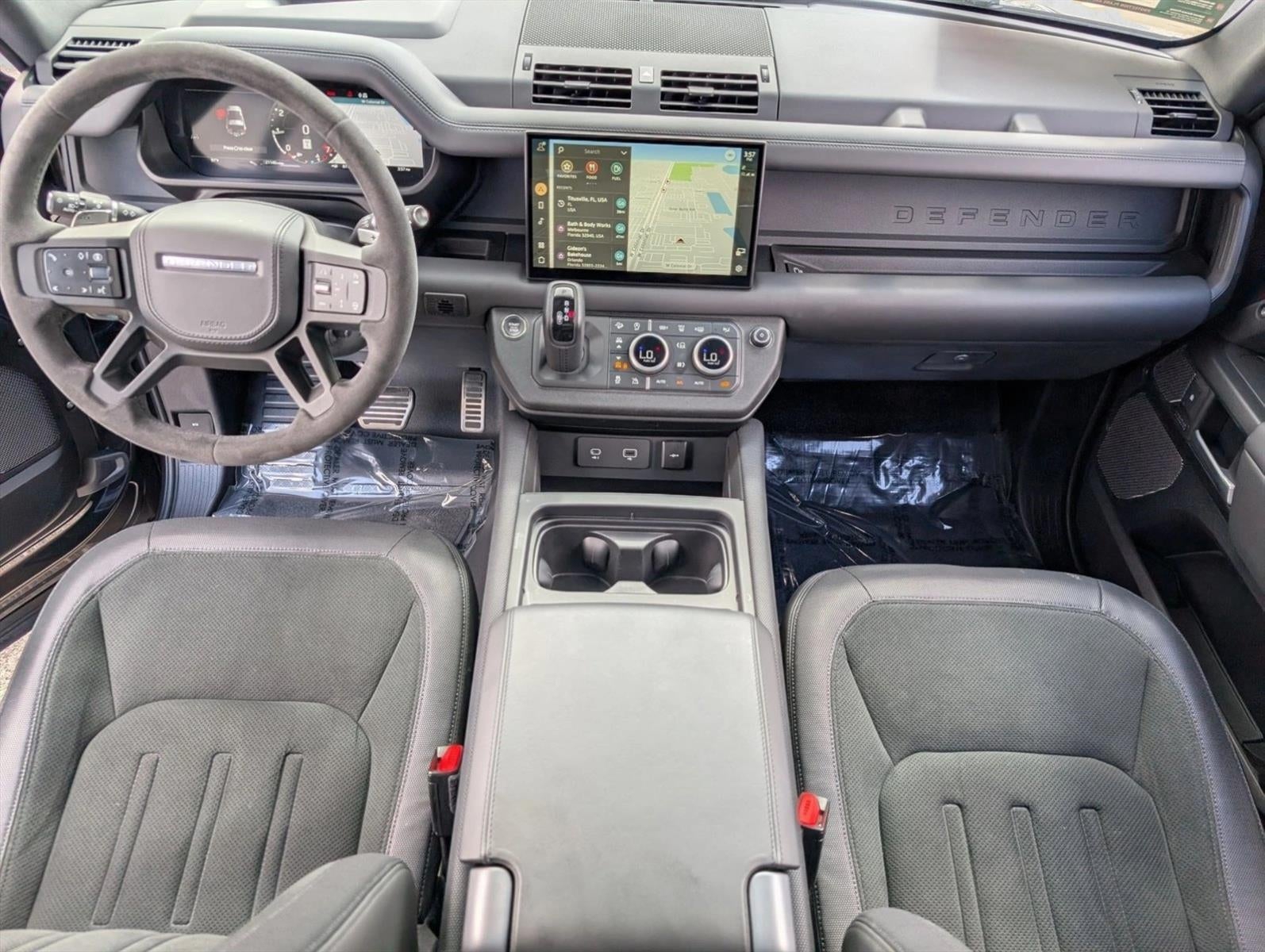 2024 Land Rover Defender 90 P525 V8
