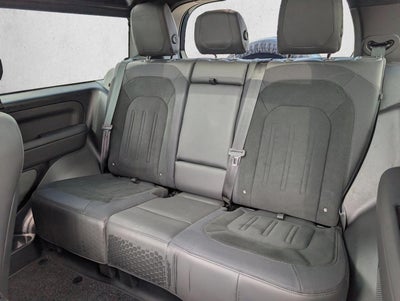 2024 Land Rover Defender 90 P525 V8