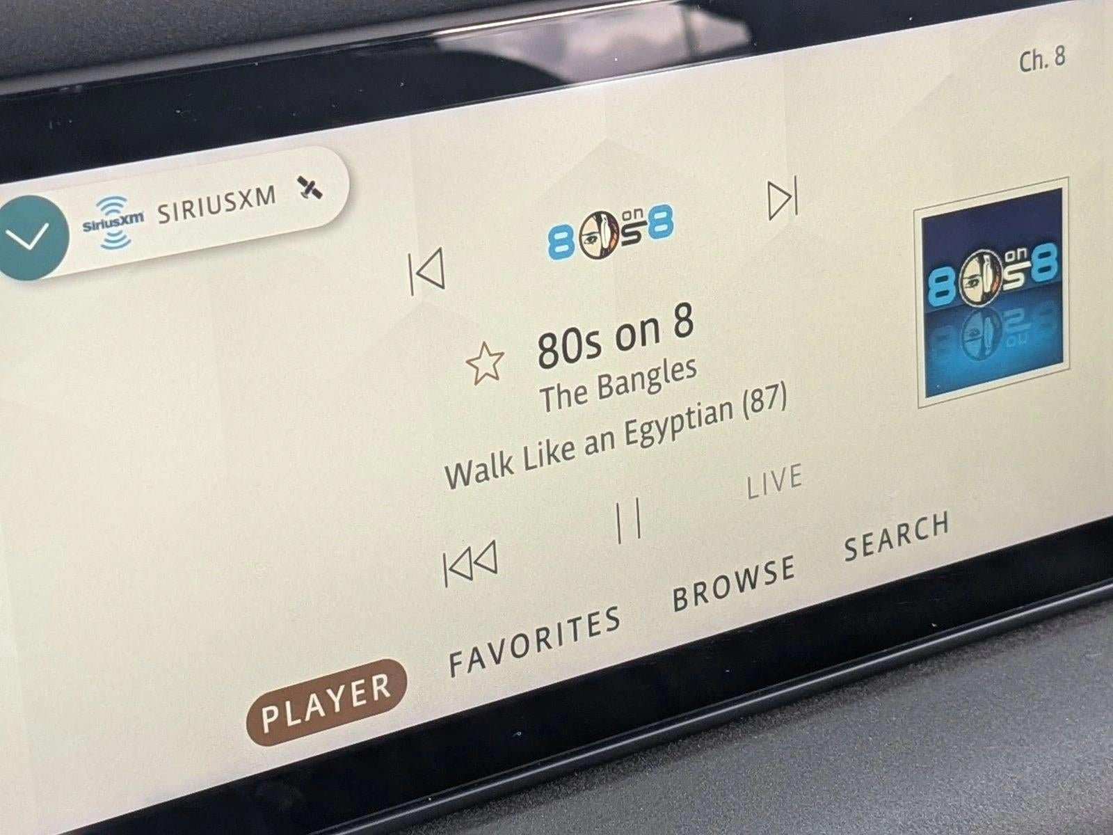 2020 Land Rover Defender SE