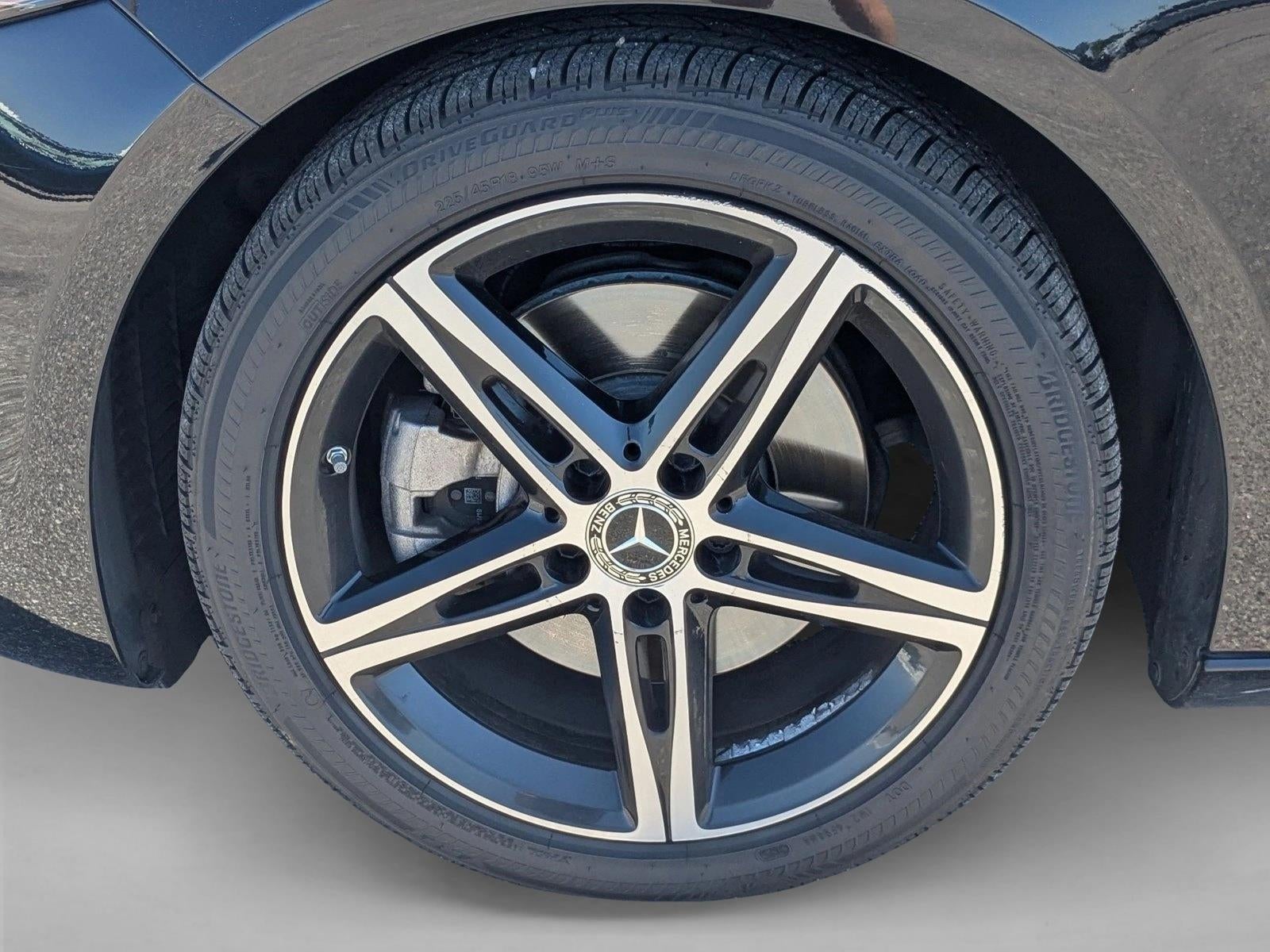 2020 Mercedes-Benz A 220 A 220