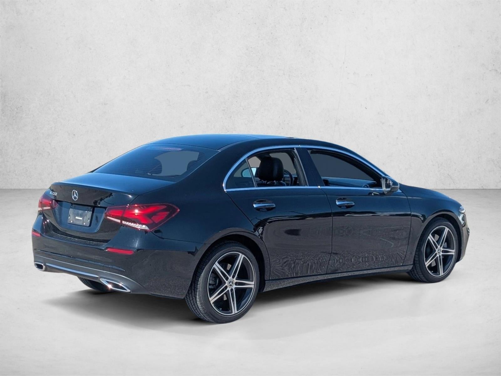 2020 Mercedes-Benz A 220 A 220