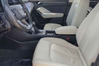 2022 Audi Q3 Premium 40 TFSI quattro Tiptronic