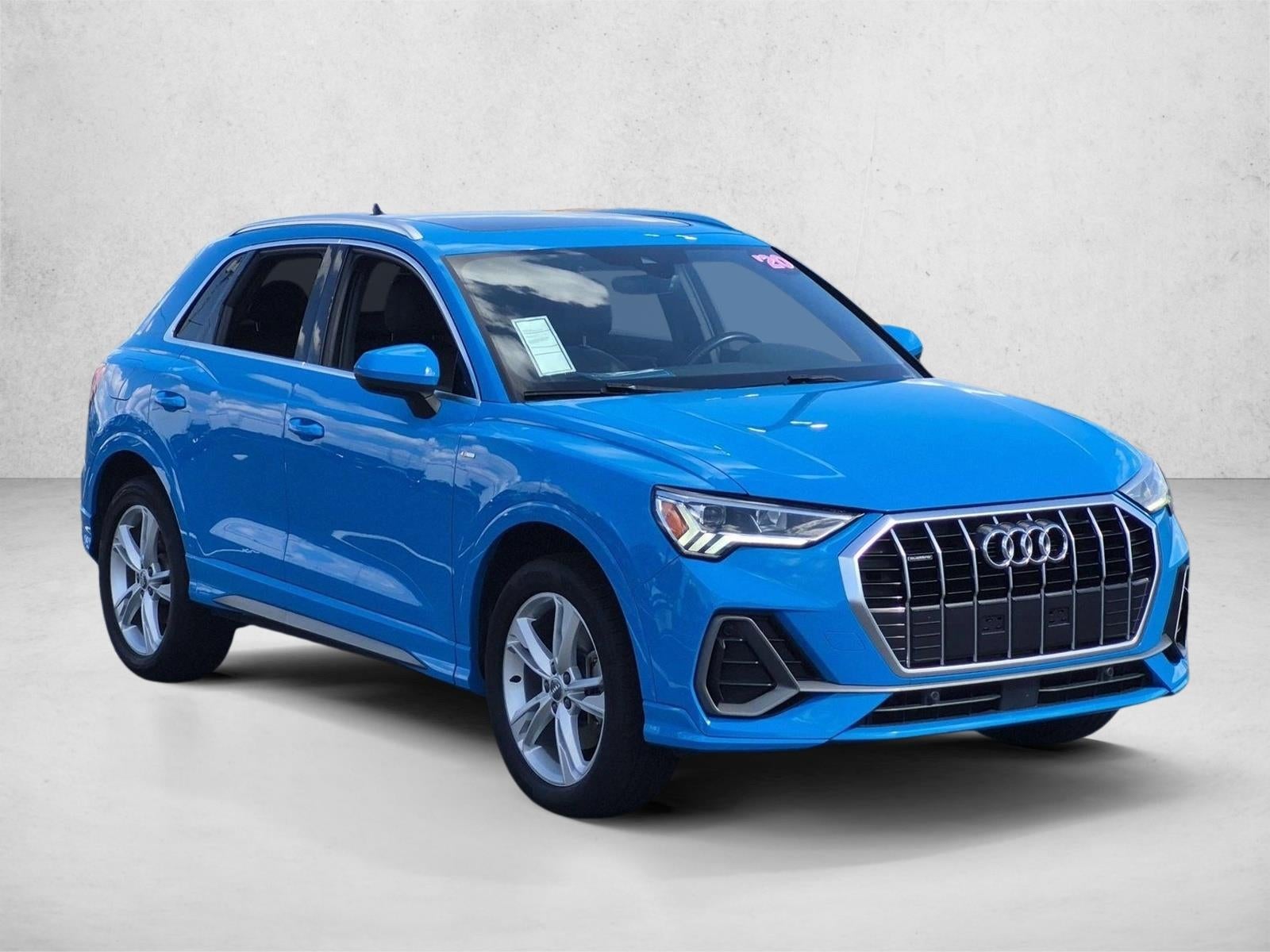 2020 Audi Q3 Premium Plus 45 TFSI S line quattro Tiptronic