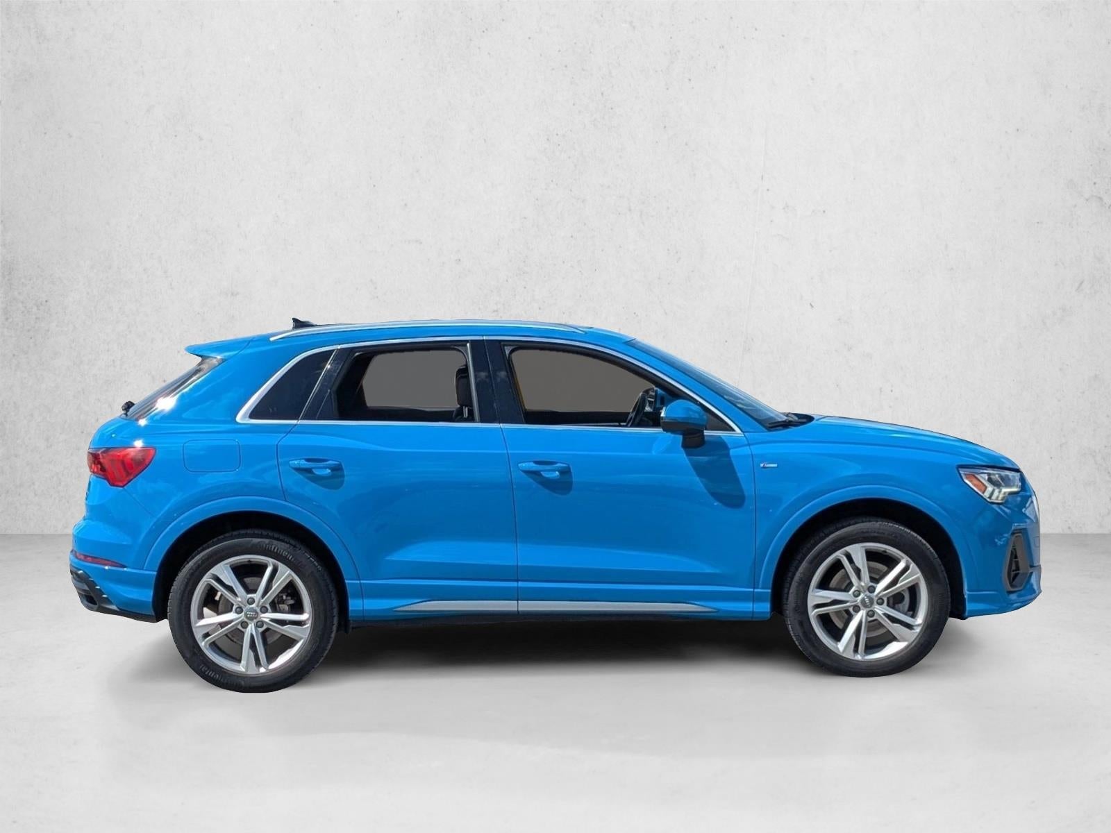 2020 Audi Q3 Premium Plus 45 TFSI S line quattro Tiptronic
