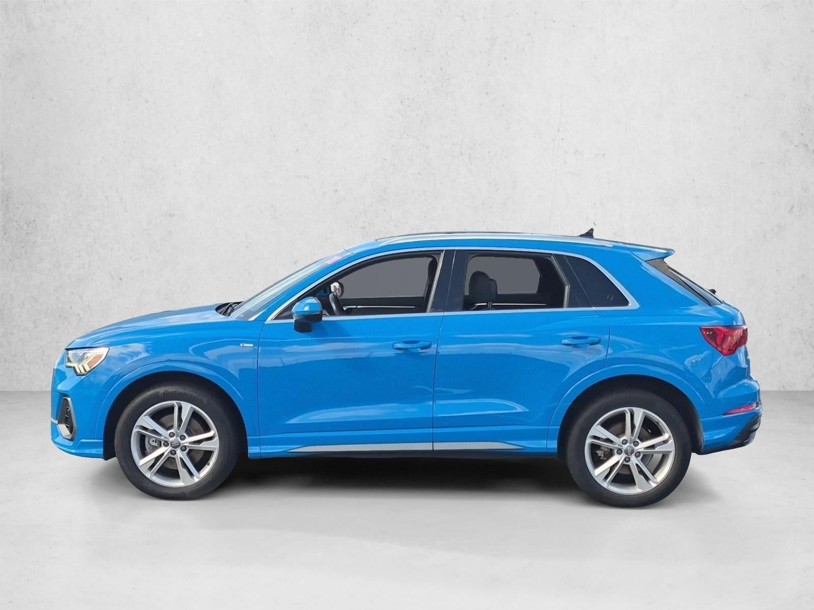 2020 Audi Q3 Premium Plus 45 TFSI S line quattro Tiptronic