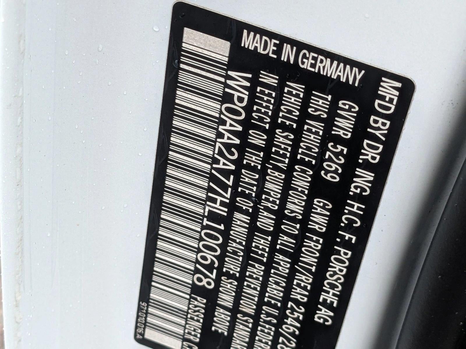 2017 Porsche Panamera Base