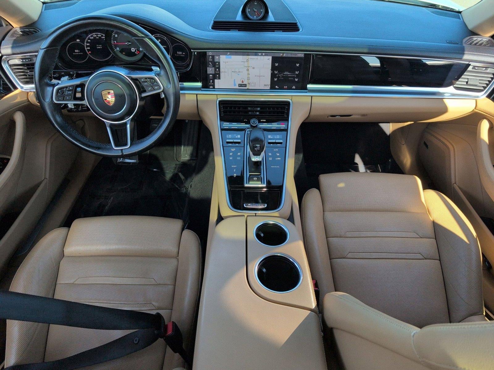 2017 Porsche Panamera Base