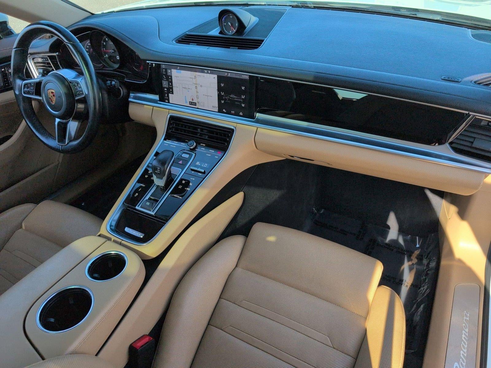 2017 Porsche Panamera Base