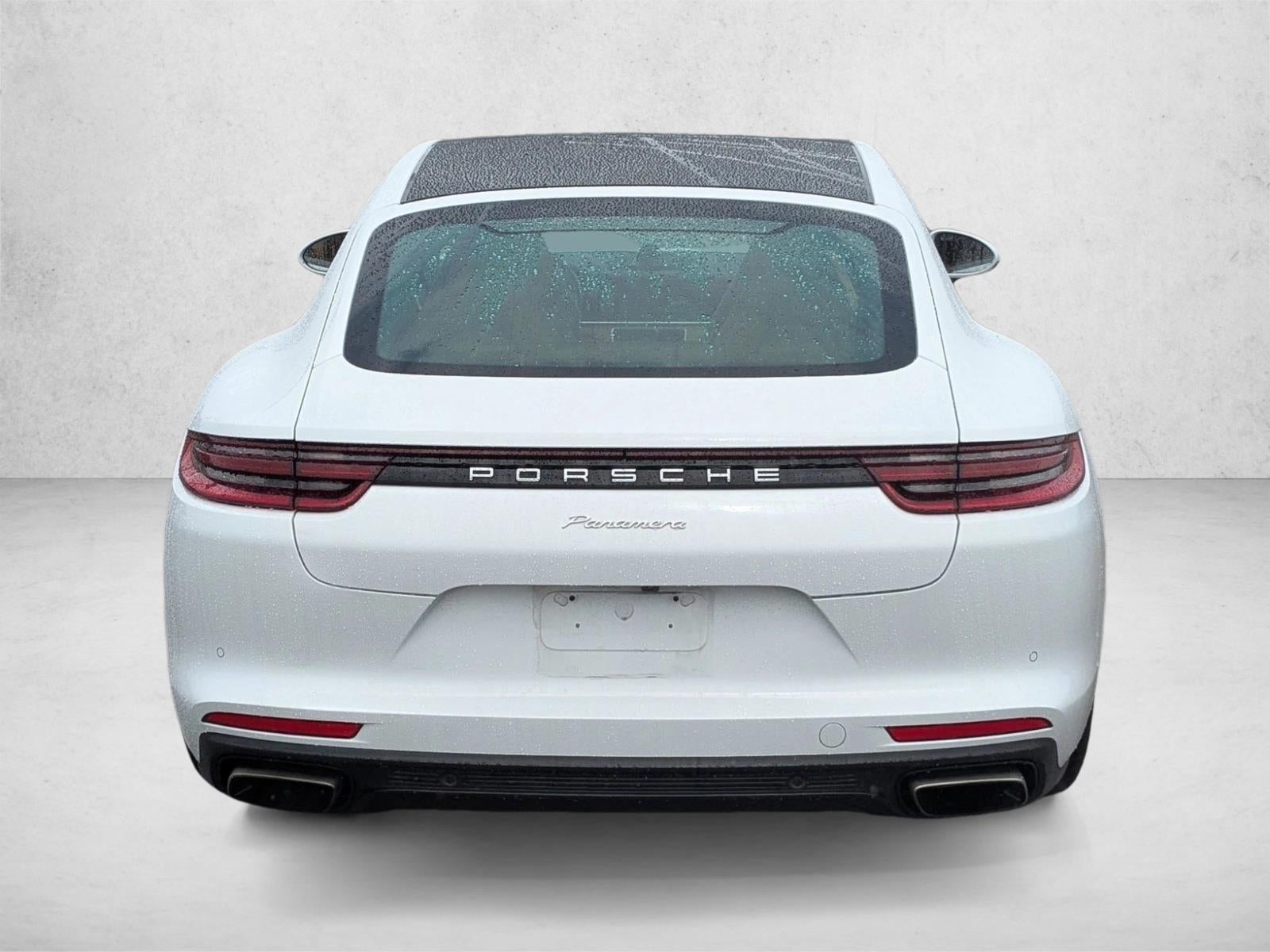 2017 Porsche Panamera Base