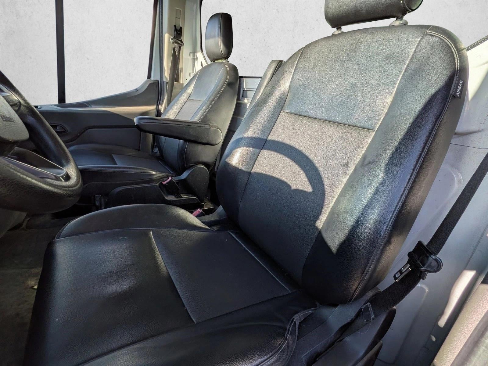 2020 Ford Transit Chassis Base