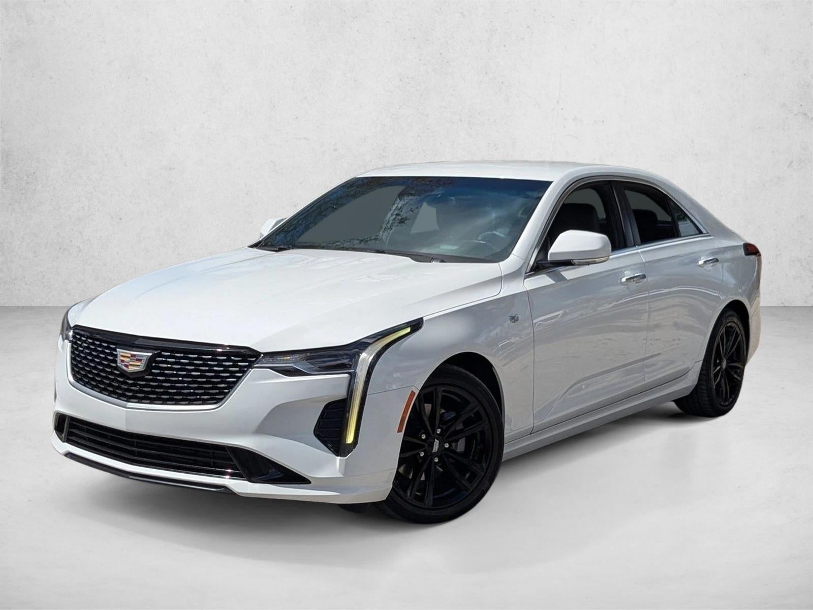 2023 Cadillac CT4 Luxury