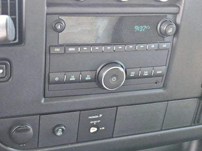 2015 Chevrolet Express Cutaway 3500 Base