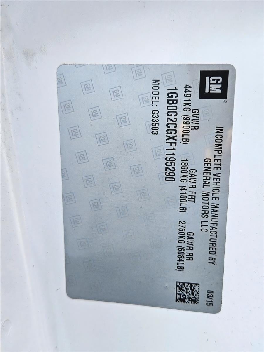 2015 Chevrolet Express Cutaway 3500 Base