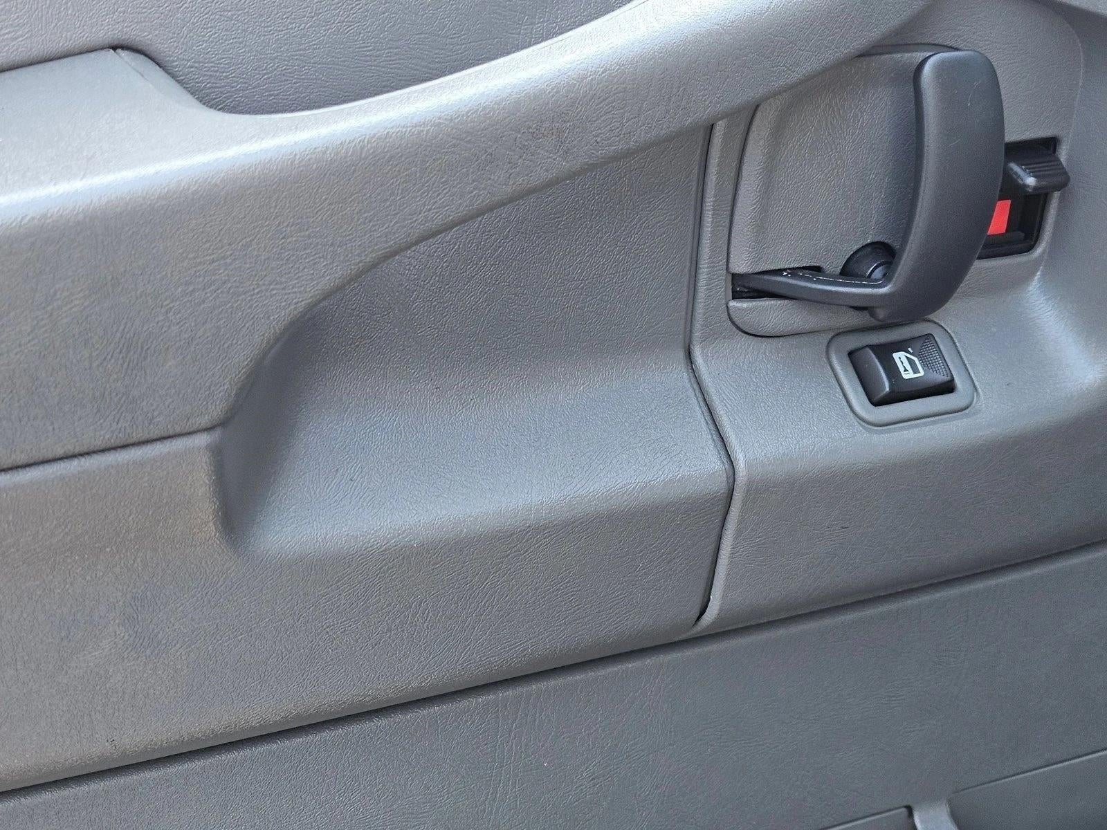 2015 Chevrolet Express Cutaway 3500 Base