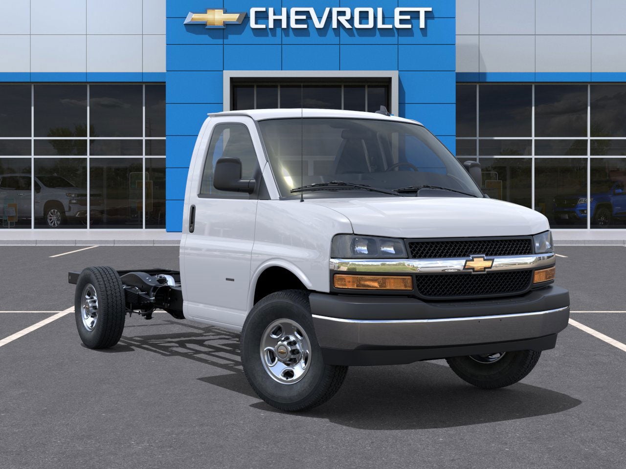 2025 Chevrolet Express Cutaway 3500 Base