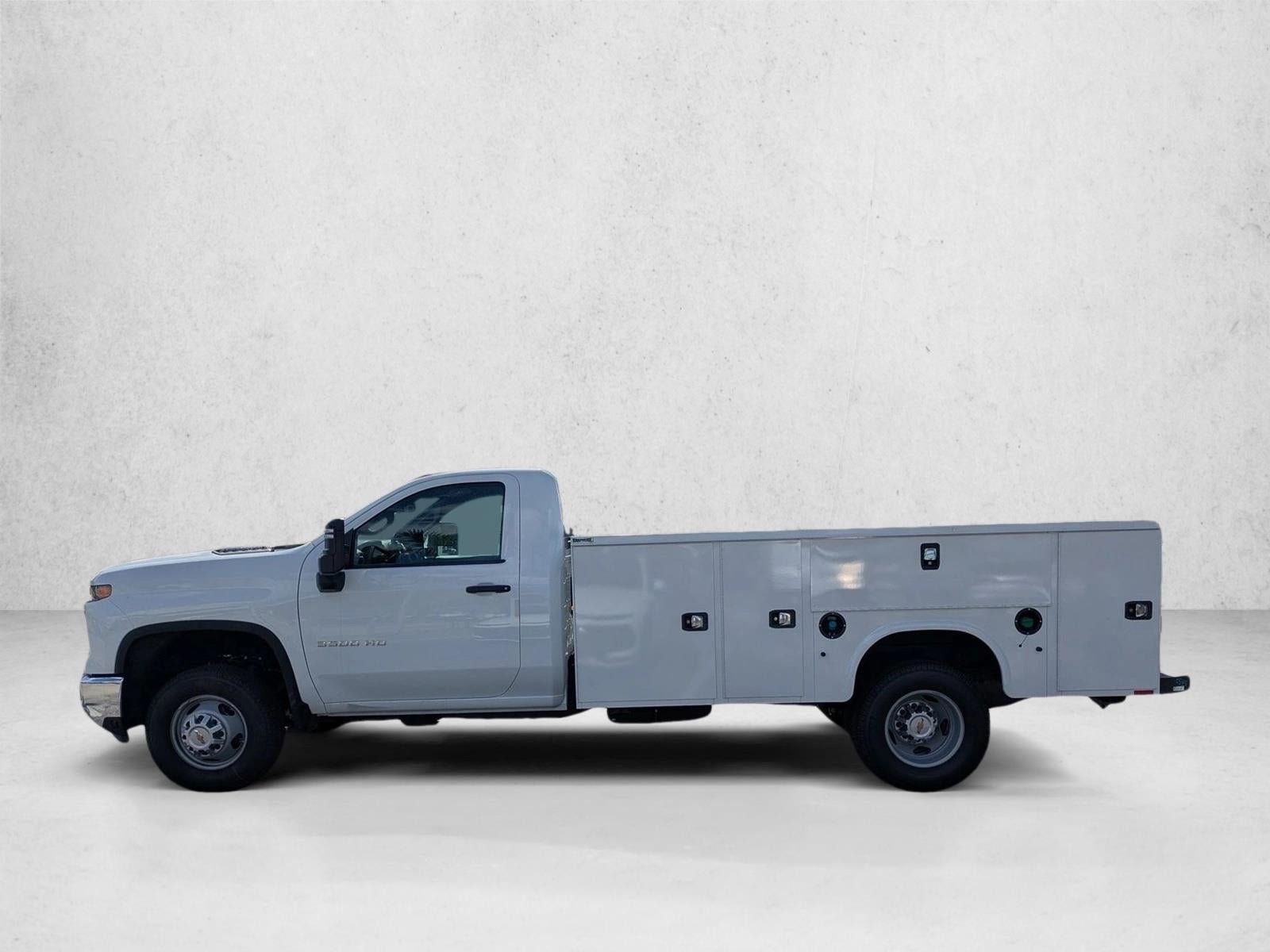 2025 Chevrolet Silverado 3500 HD Chassis Cab Work Truck