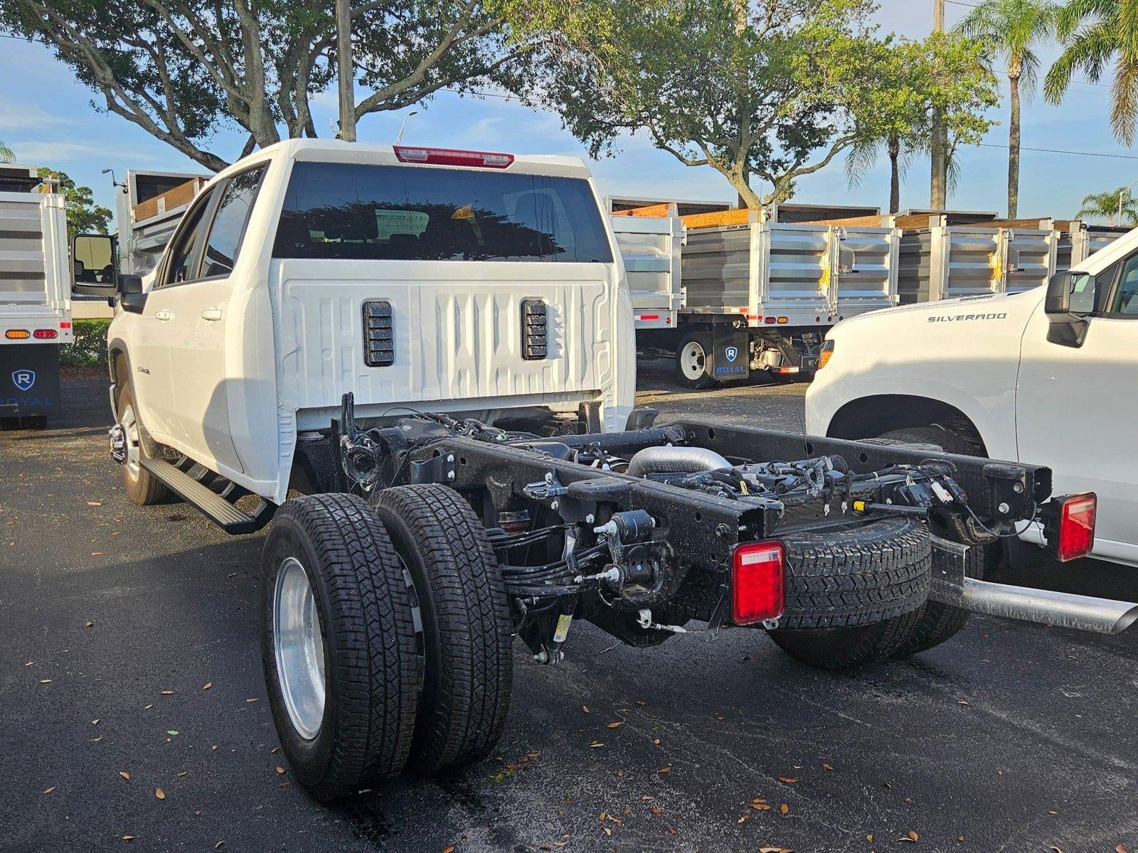 2025 Chevrolet Silverado 3500 HD LT