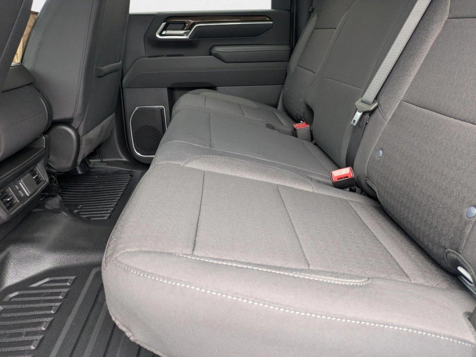 2025 Chevrolet Silverado 3500 HD LT DRW