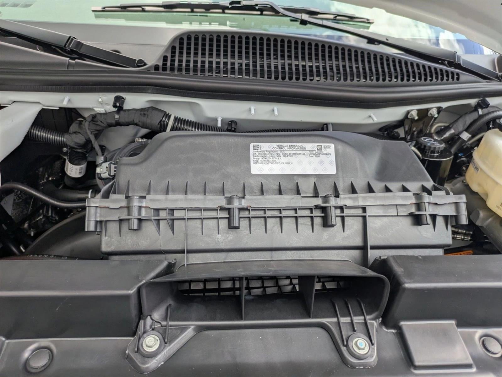 2025 Chevrolet Express Cargo Base