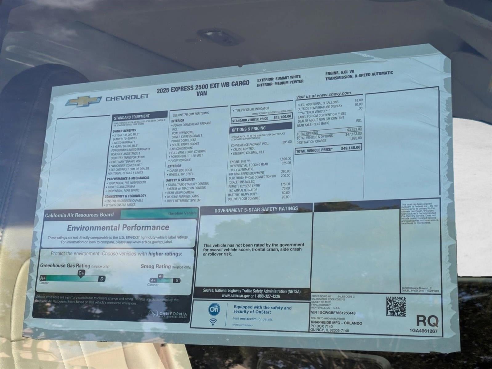 2025 Chevrolet Express Cargo Base