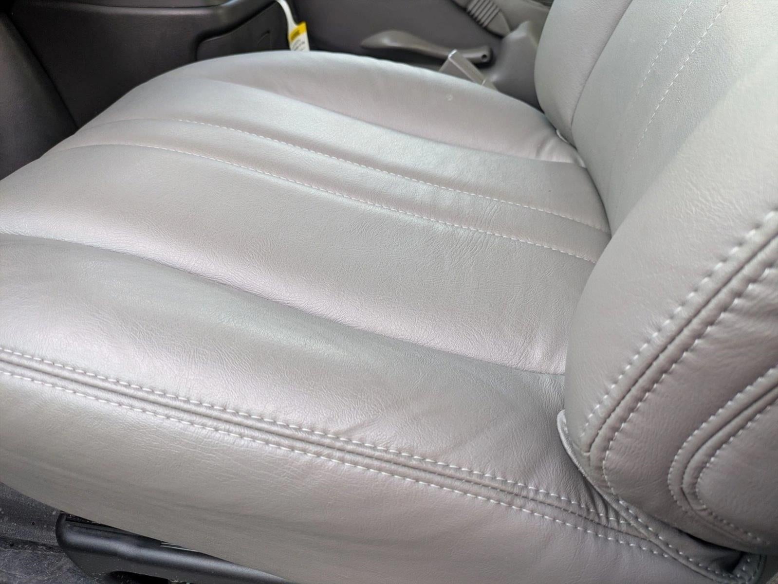 2025 Chevrolet Express Cargo Base