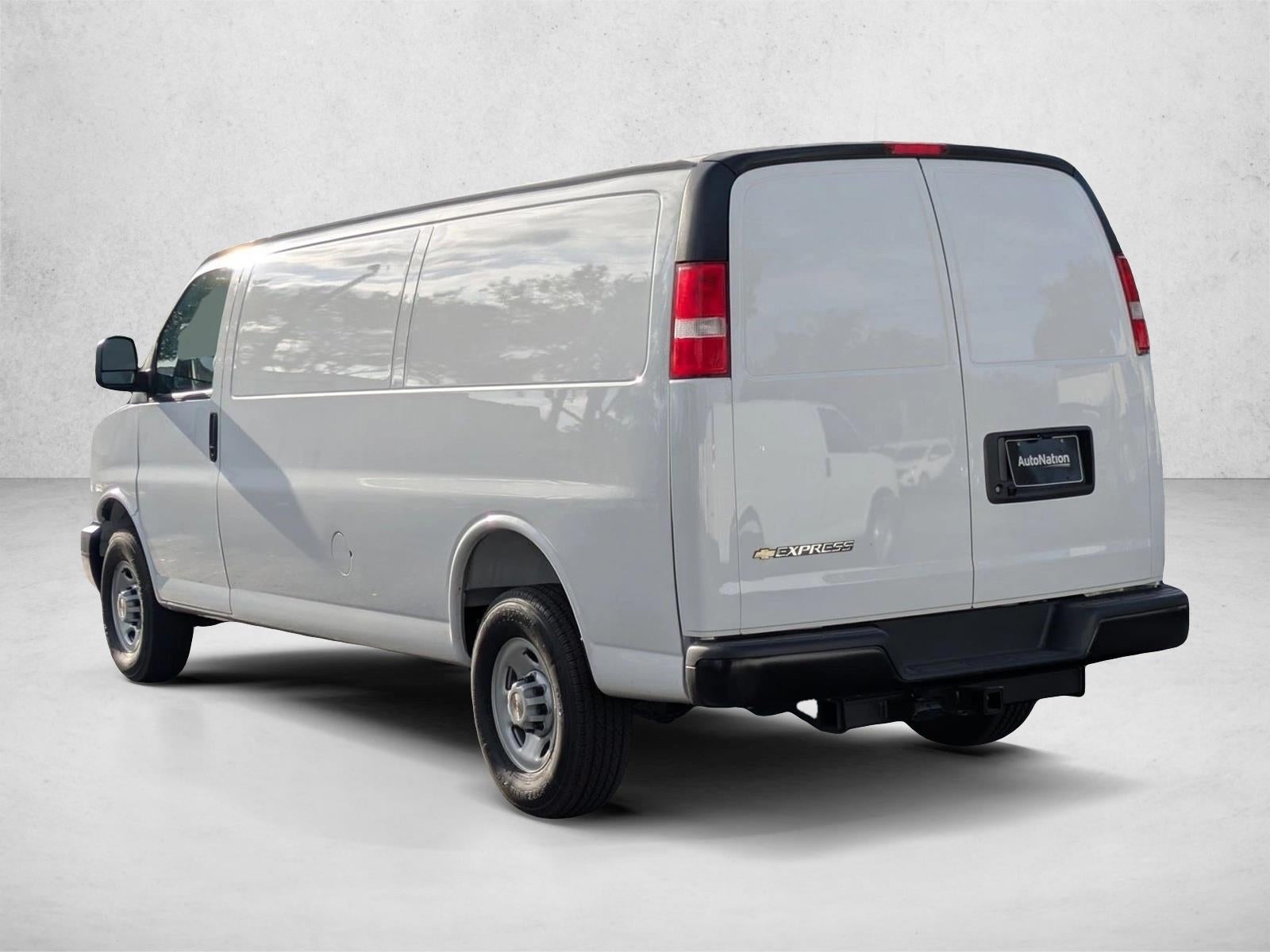 2025 Chevrolet Express Cargo Base