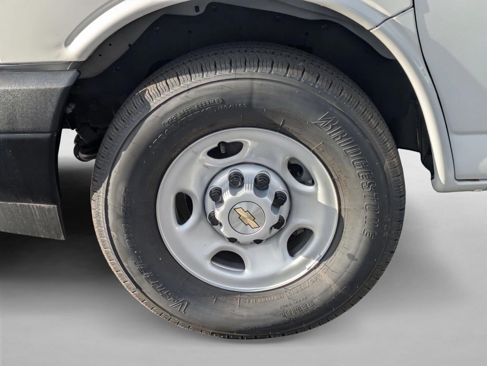 2025 Chevrolet Express Cargo Base