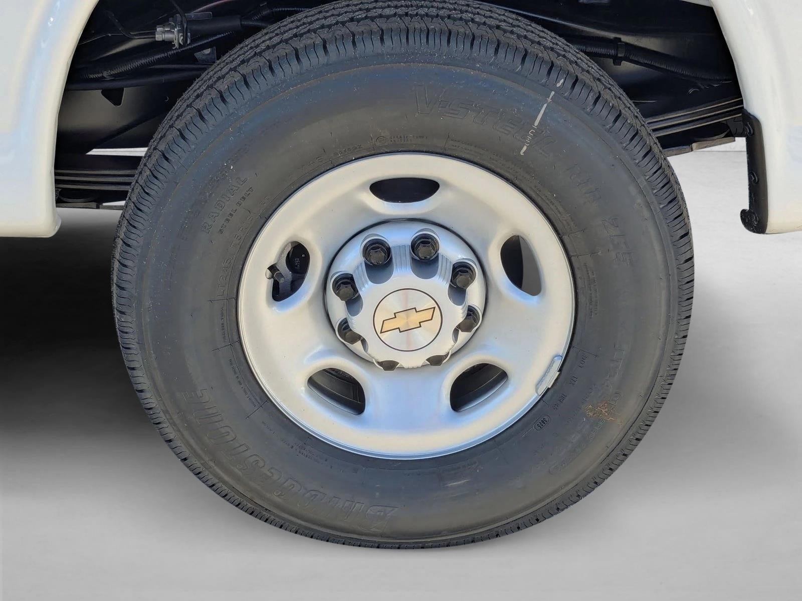 2025 Chevrolet Express Cargo 2500 Base