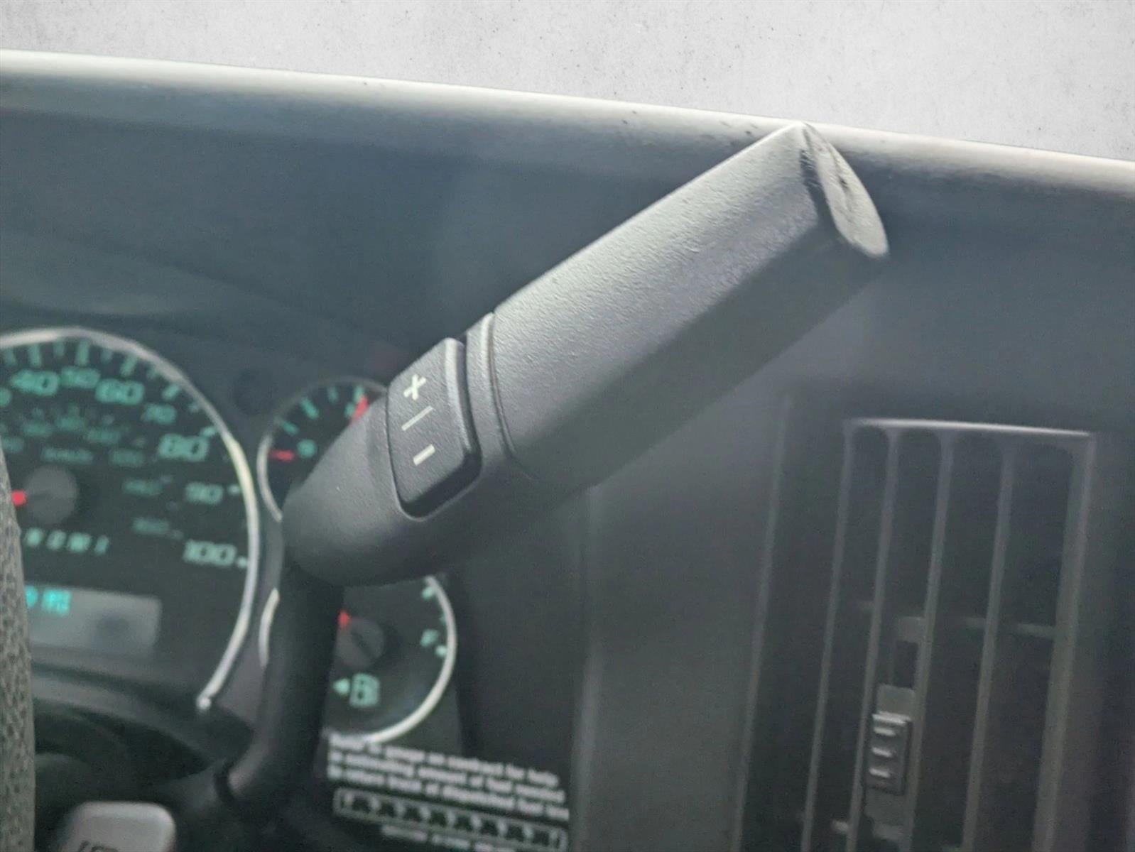 2017 GMC Savana Cargo 2500 Base