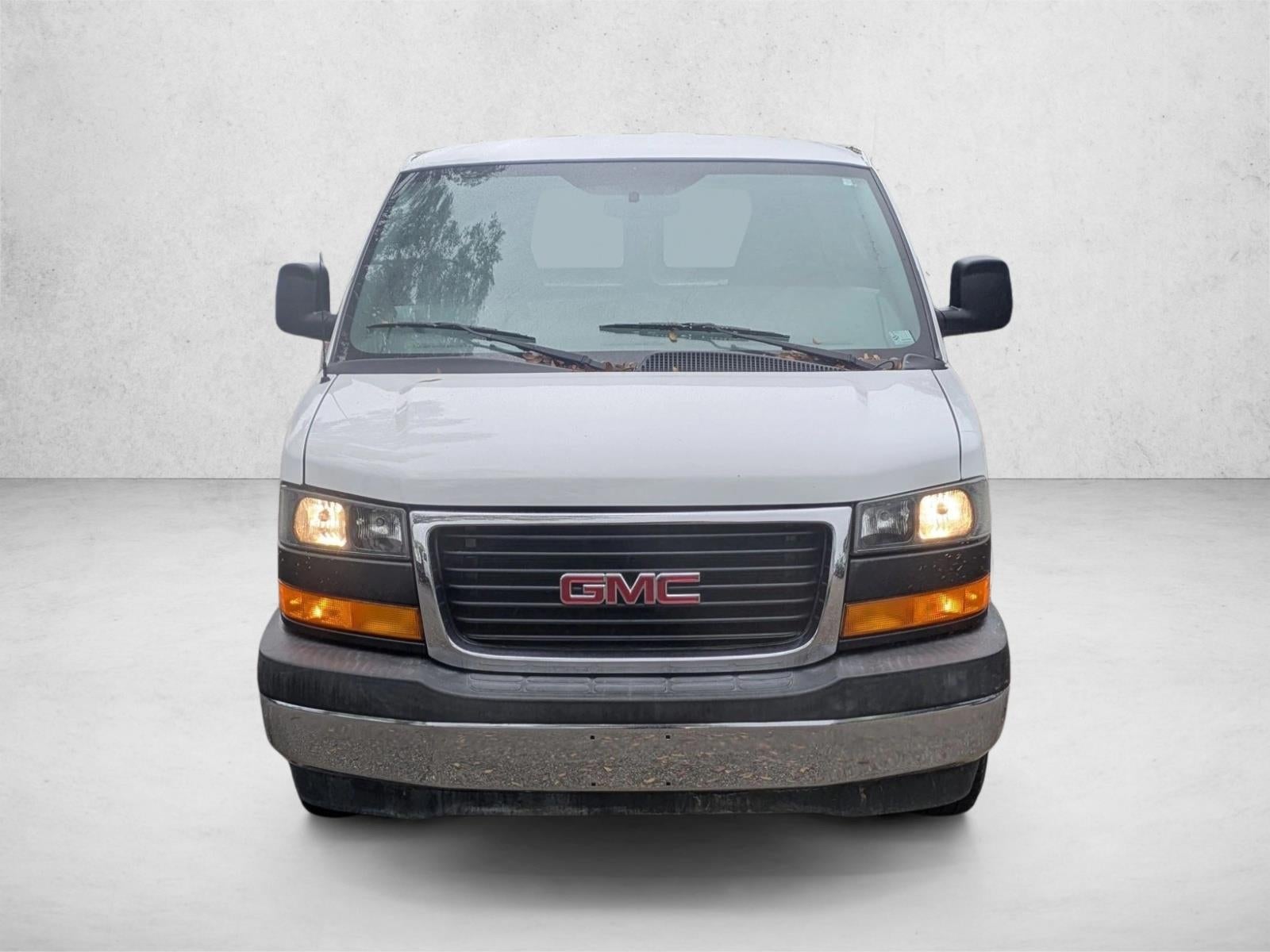 2017 GMC Savana Cargo 2500 Base