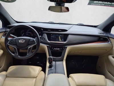 2017 Cadillac XT5 Luxury FWD