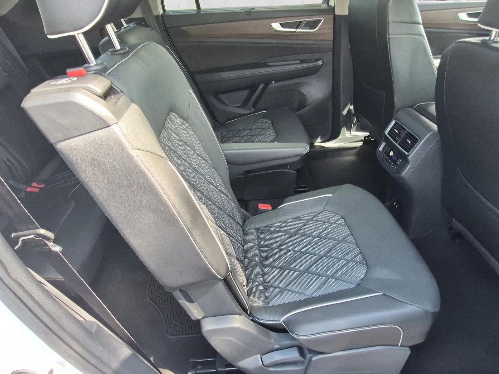 2024 Volkswagen Atlas 2.0T SEL Premium R-Line