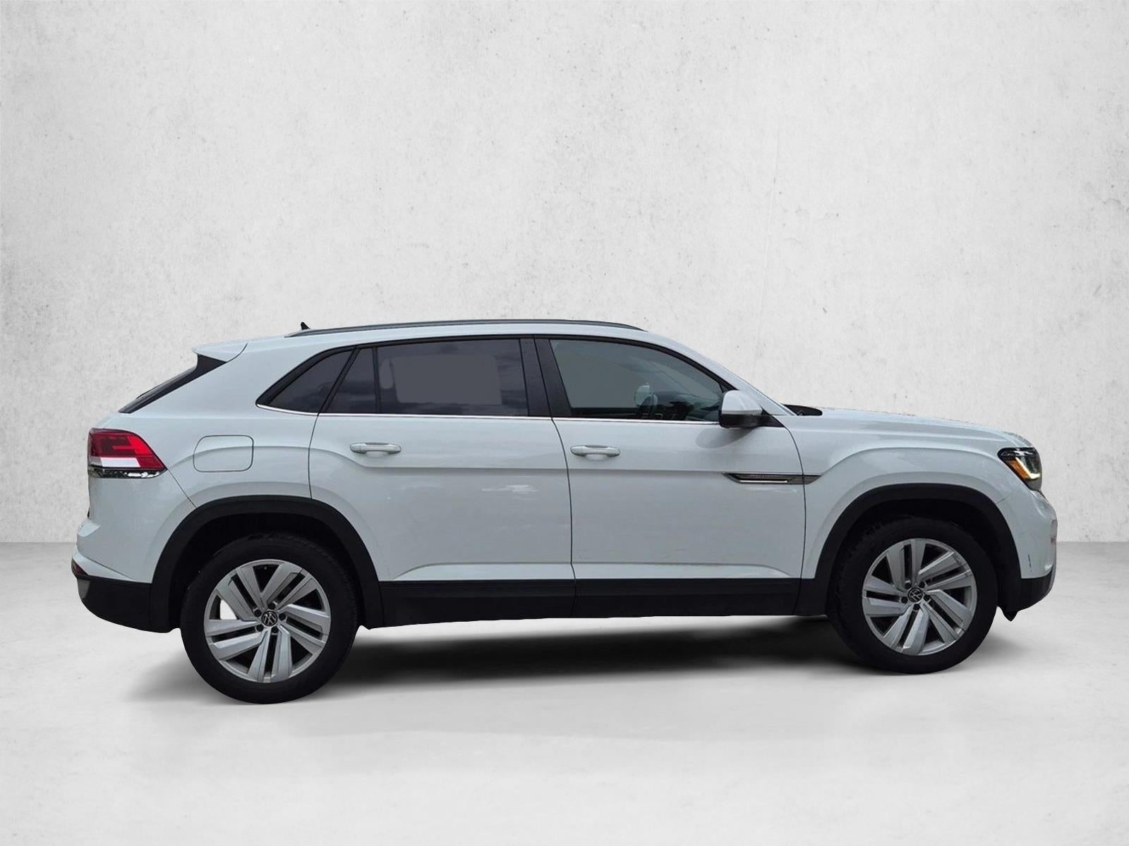 2022 Volkswagen Atlas Cross Sport 2.0T SE w/Technology