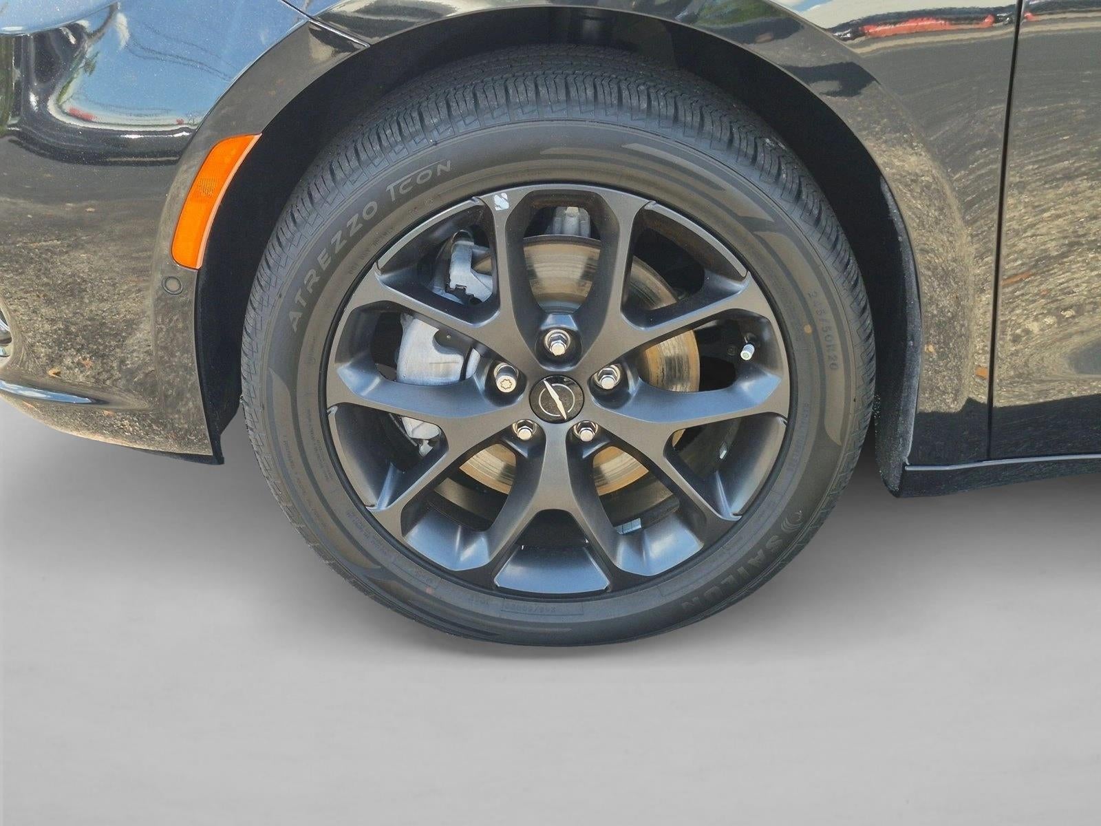 2023 Chrysler Pacifica Touring L AWD