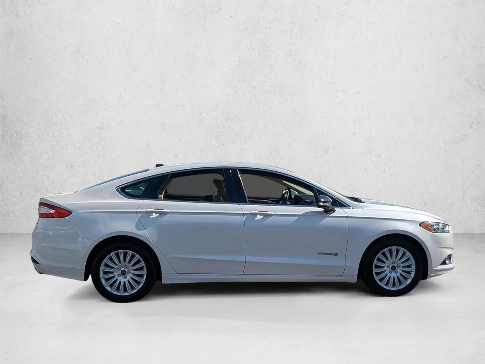 2013 Ford Fusion SE Hybrid