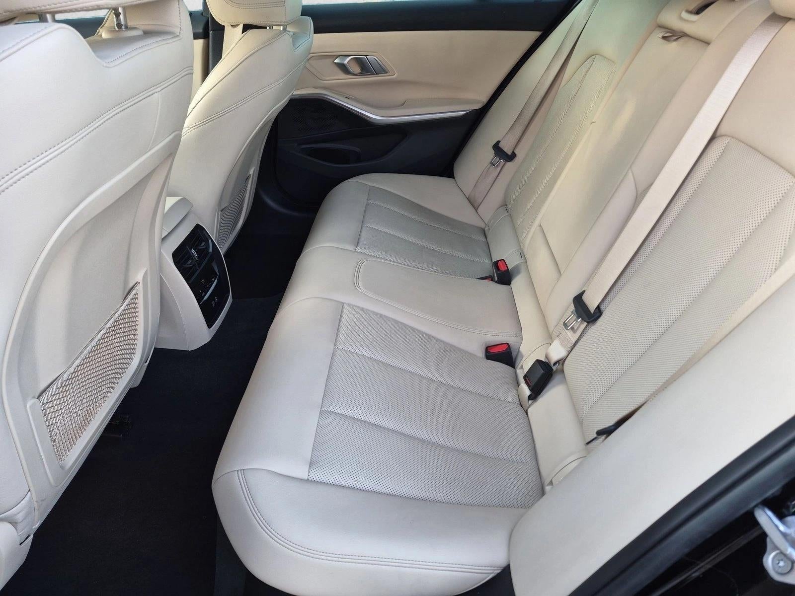 2022 BMW 330i 330i