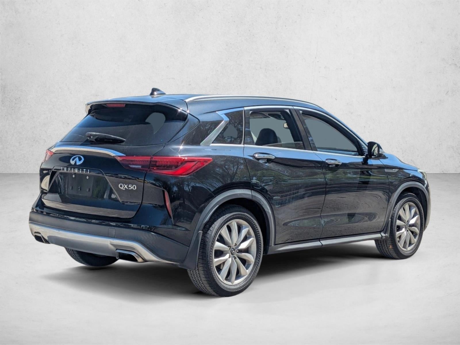 2019 INFINITI QX50 LUXE