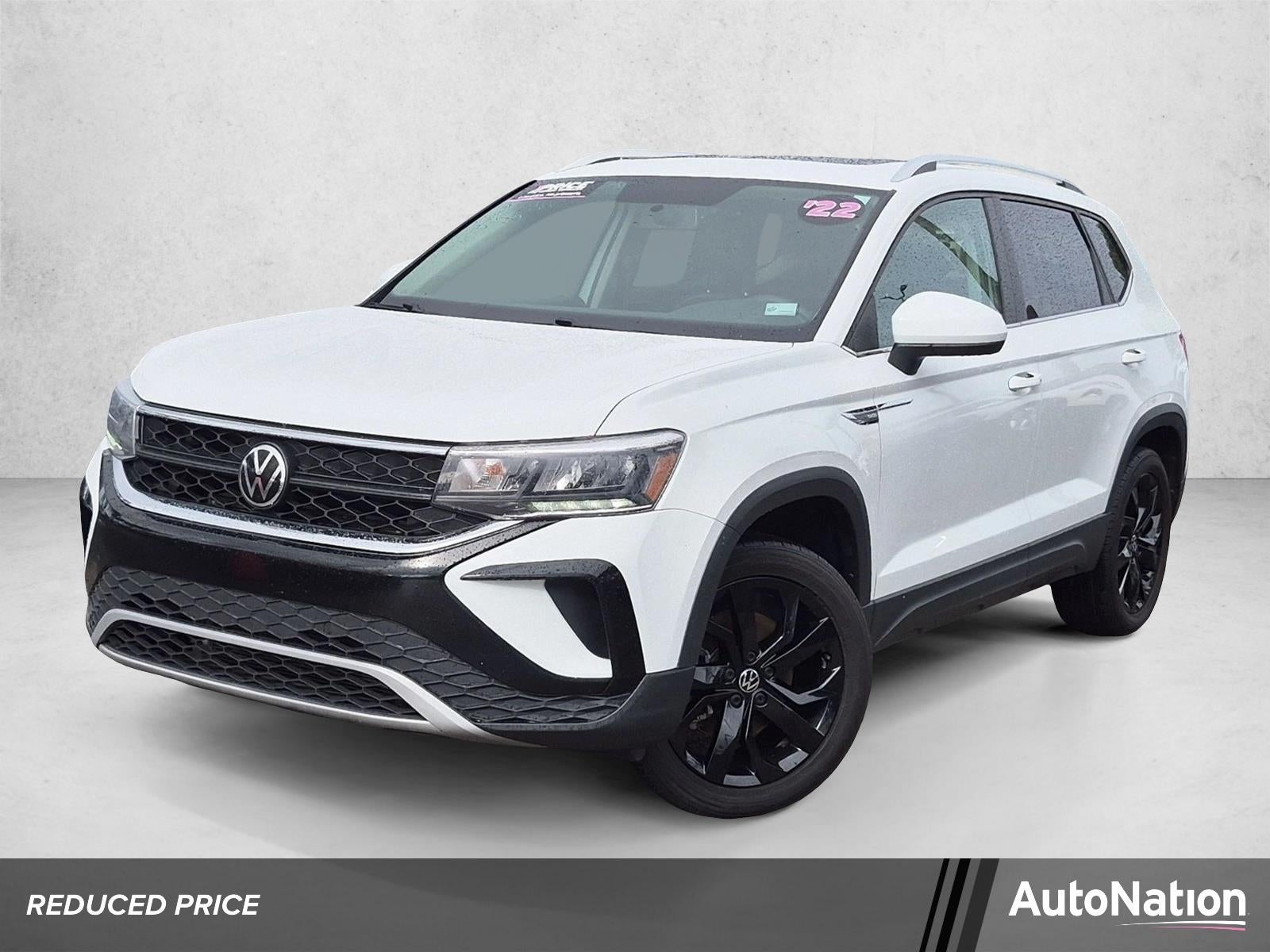 2022 Volkswagen Taos SE FWD photo