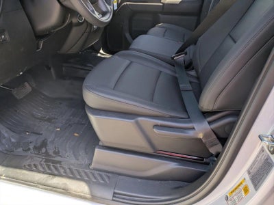 2025 Chevrolet Low Cab Forward 3500 HG NA