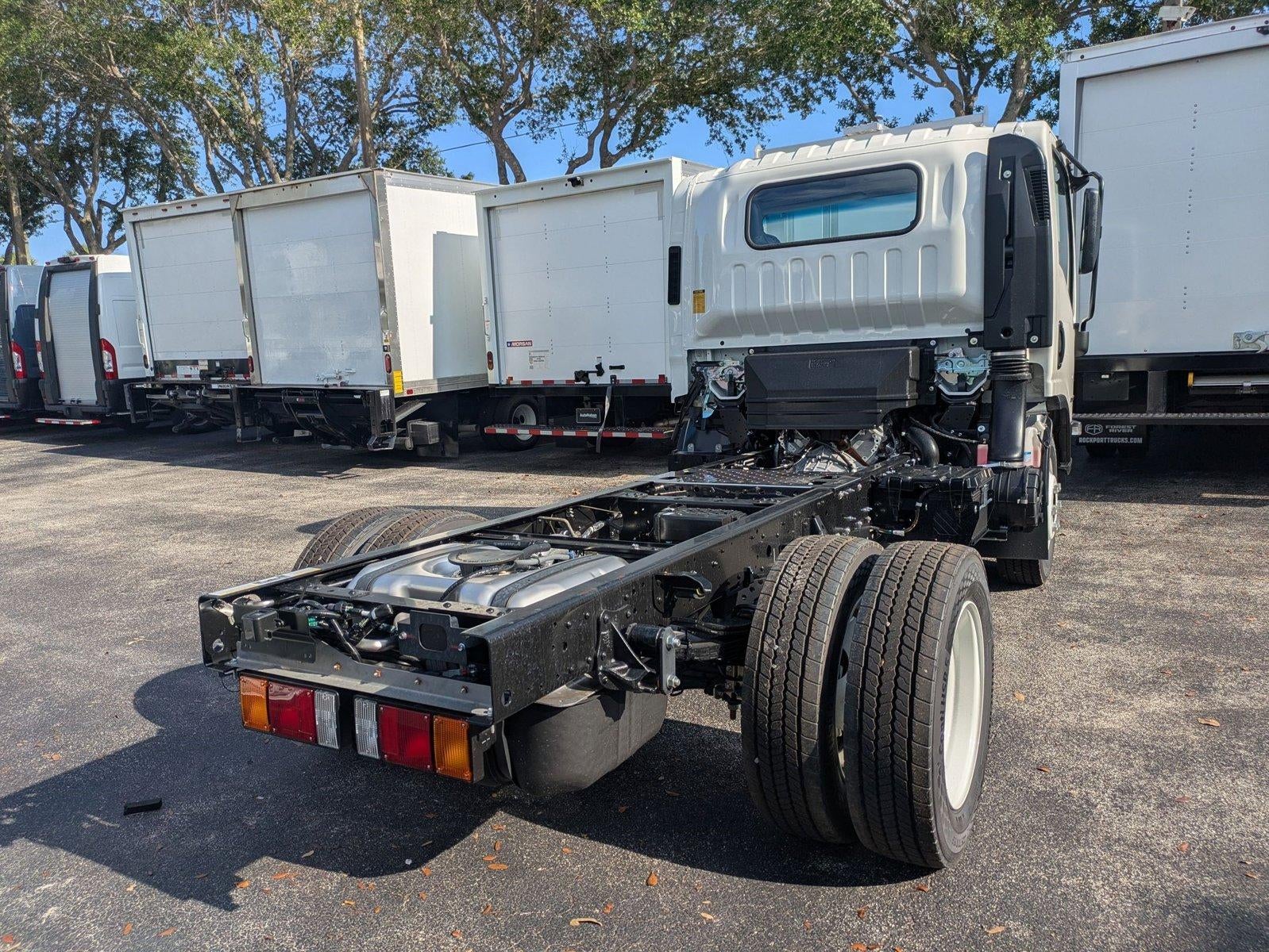 2026 Chevrolet Low Cab Forward 4500 HG NA