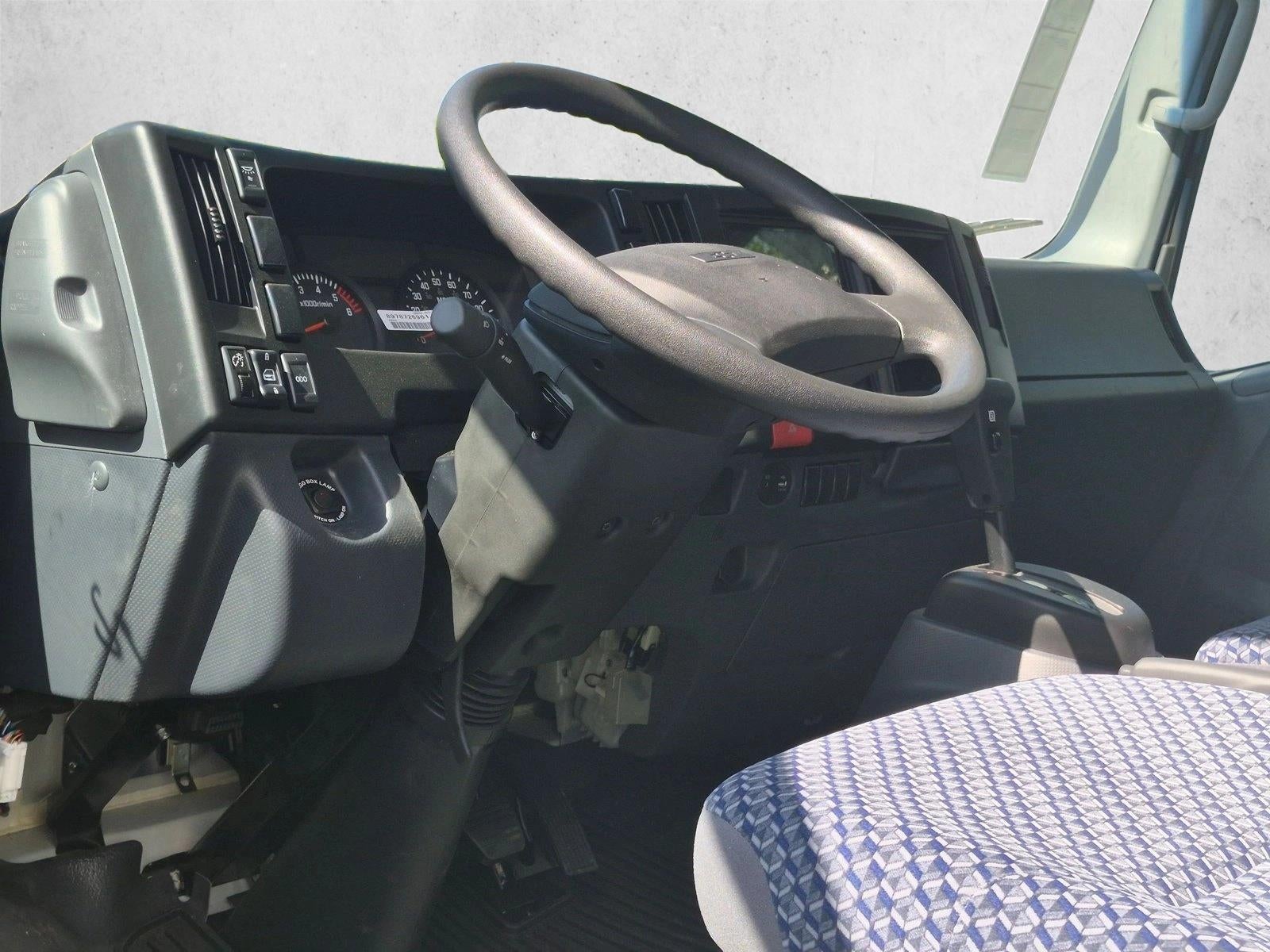 2025 Chevrolet Low Cab Forward 5500 XG 1WT