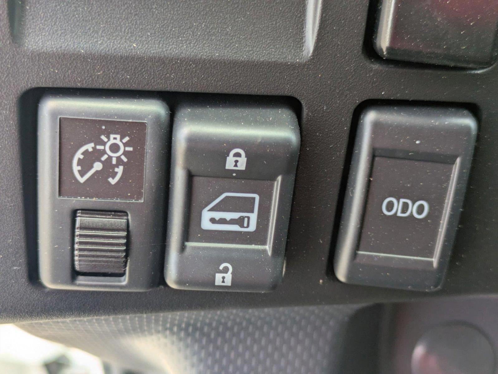 2025 Chevrolet Low Cab Forward 5500 HG NA