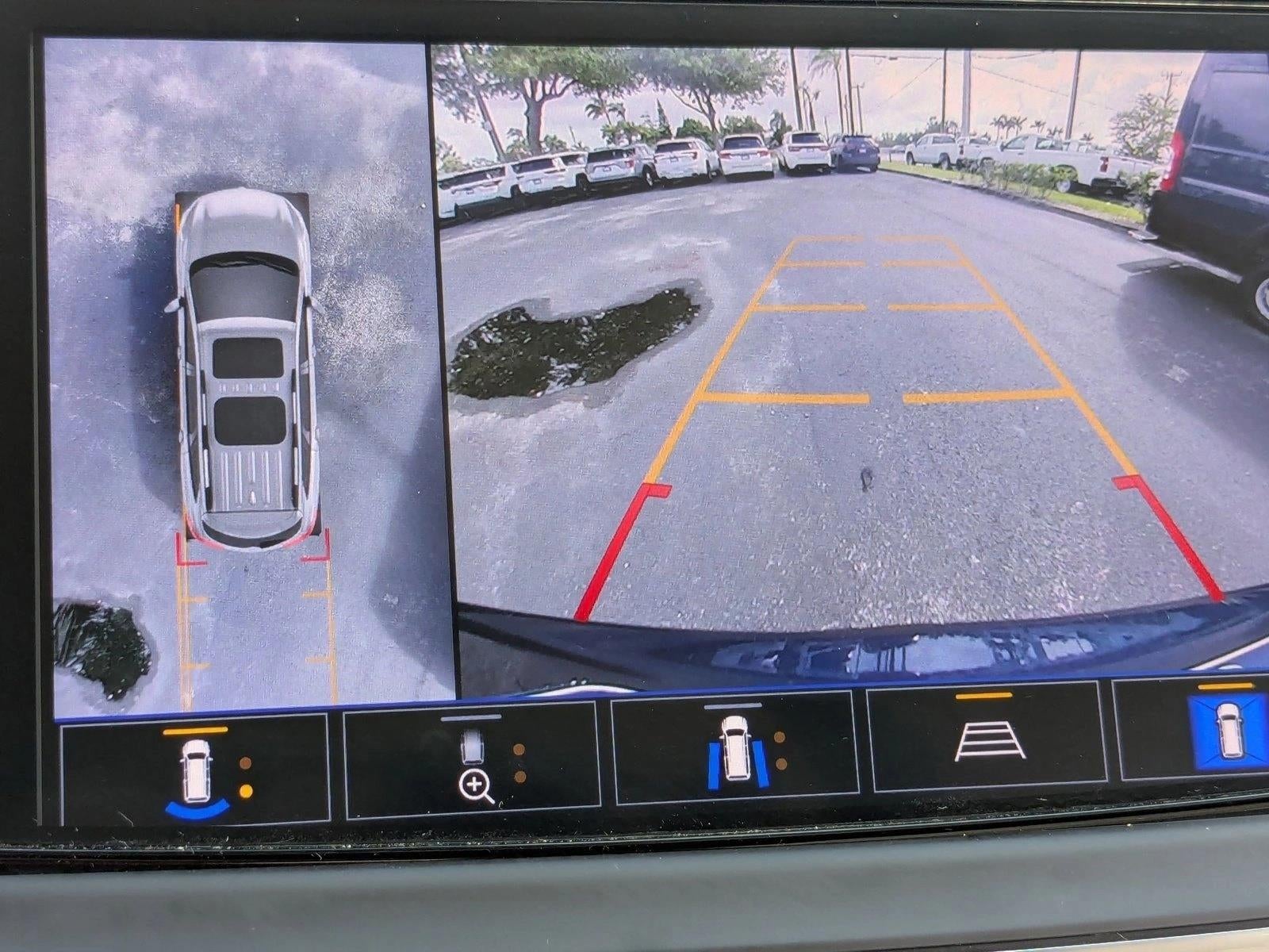 2024 Buick Enclave Essence