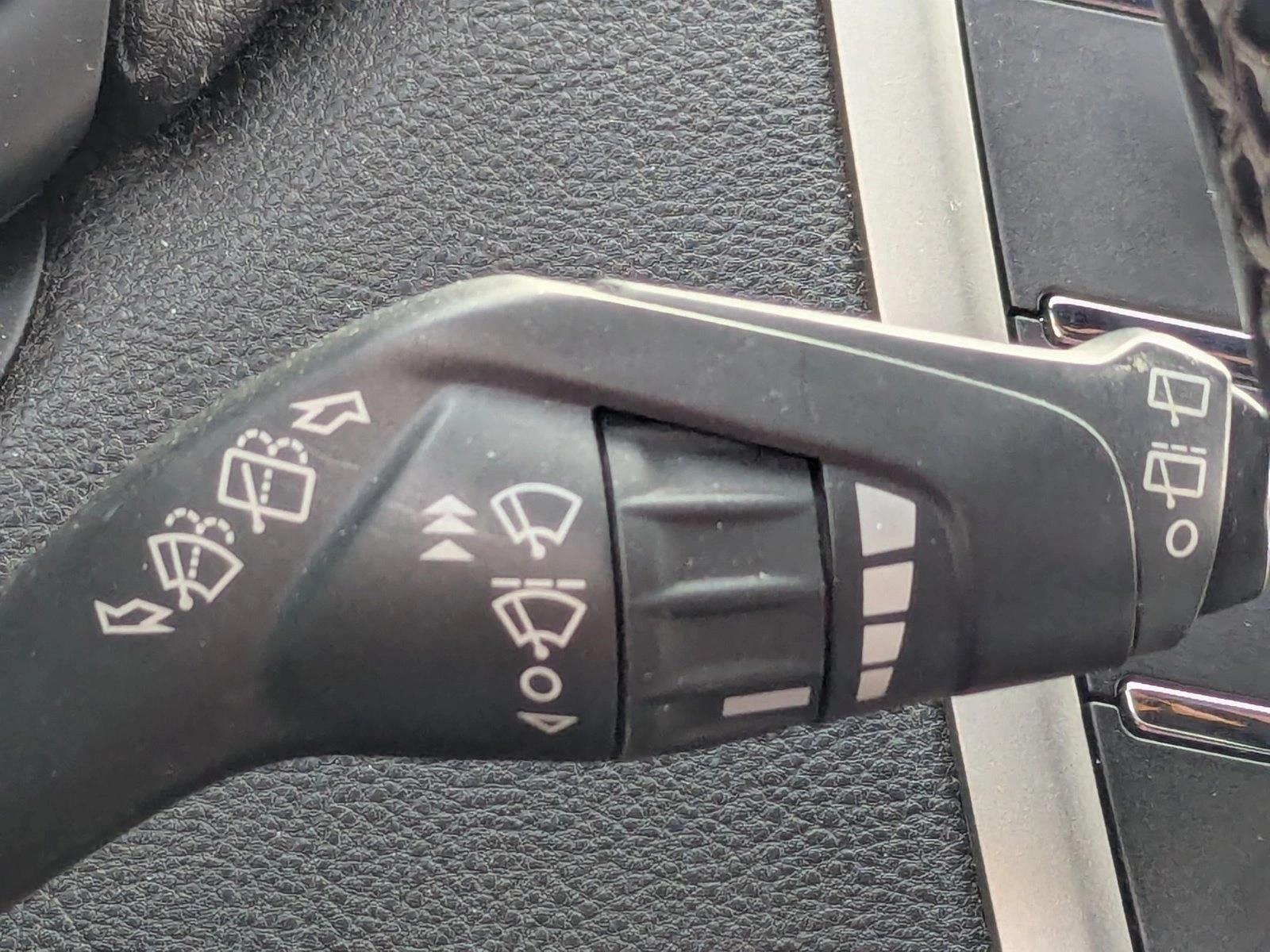 2015 Lincoln MKC Base