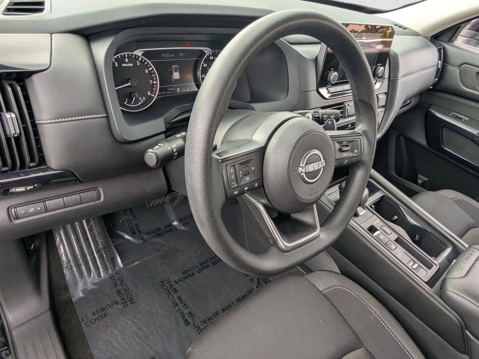 2024 Nissan Pathfinder S FWD